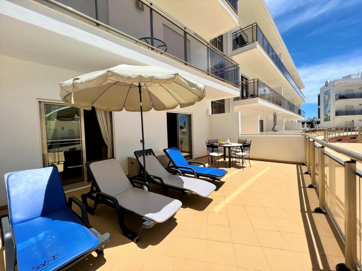 Albufeira Terrace With Pool By Homing Apartman Kültér fotó