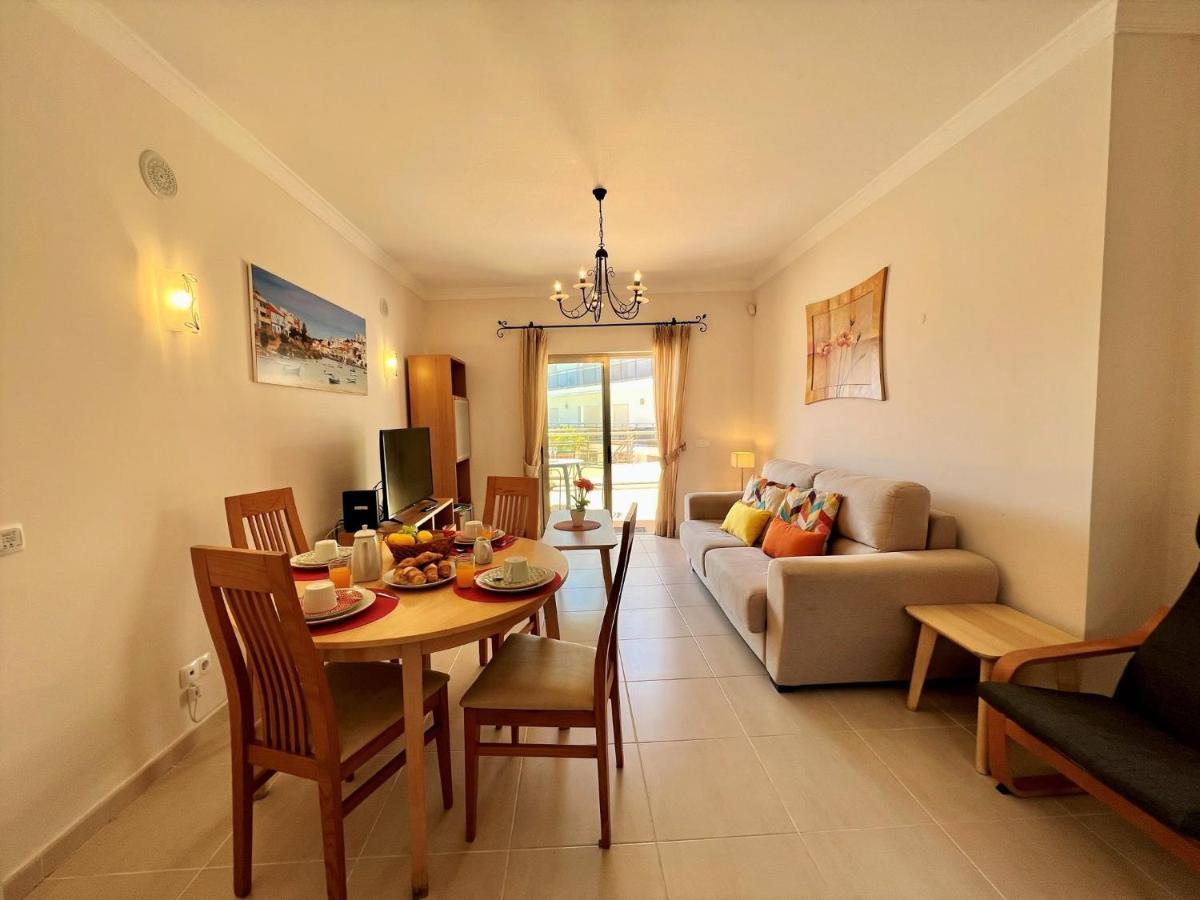 Albufeira Terrace With Pool By Homing Apartman Kültér fotó